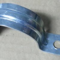 Grapa para tubo 36 mm