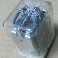 Relé ASETYC 220 VAC. 3 contactos