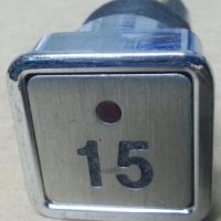 Pulsador ALJO QMPL "15" 24V.