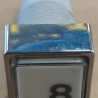 Pulsador ALJO QLD11 "8" 125V.
